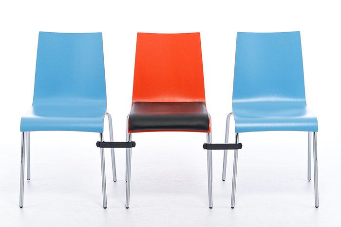 Die gepolsterten Mailand Stühle können als Stuhlreihen gestellt werden