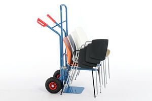Mit der Stuhlkarre können unserer stapelbaren Collegestühle transportiert werden Mit der Stuhlkarre können unserer stapelbaren Collegestühle transportiert werden