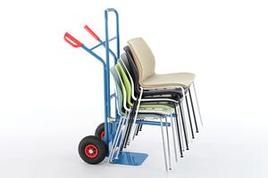 Einfacher Stuhltransport dank Stuhlkarre Einfacher Stuhltransport dank Stuhlkarre