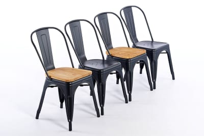 Die Bronx-Stühle laden mit ihrem ausgefallenem Design zum bequemen Sitzen ein 