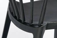 Die Stäbe sind hochwertig mit dem Stuhl verbunden
