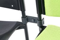 Stuhlverbinder ermöglichen das Stellen in Stuhlreihen