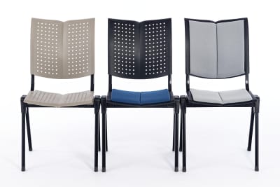 Integrierte Reihenverbinder sorgen für ein einheitliches Bild bei Großraumbestuhlungen und Events