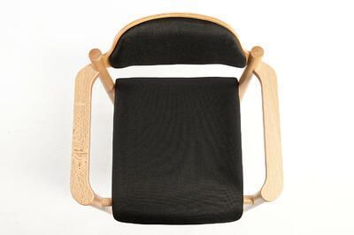 Gepolsterte Armlehnenstühle aus Holz