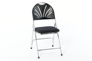 【Stapelstühle / Stapelbare Stühle】 ️ STUHLOASE