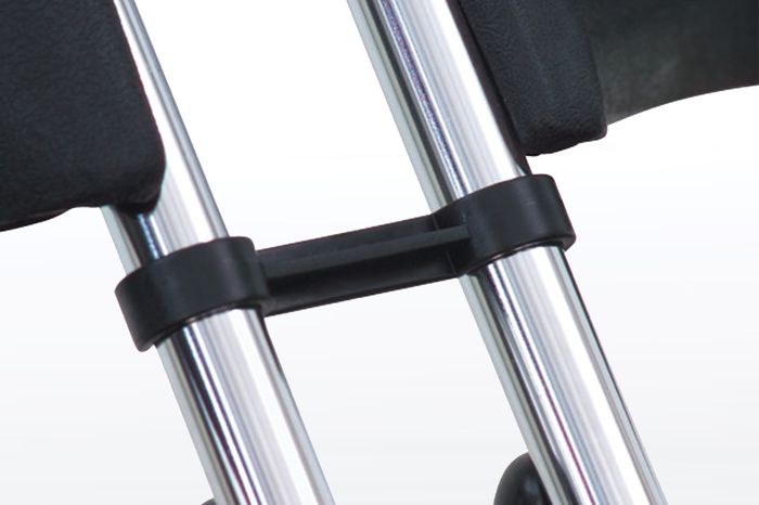 Mit unserem praktischen Kunststoff Reihen- und Stuhlverbindern lassen sich die Genf Klappstühle für Veranstaltungen optimal verbinden