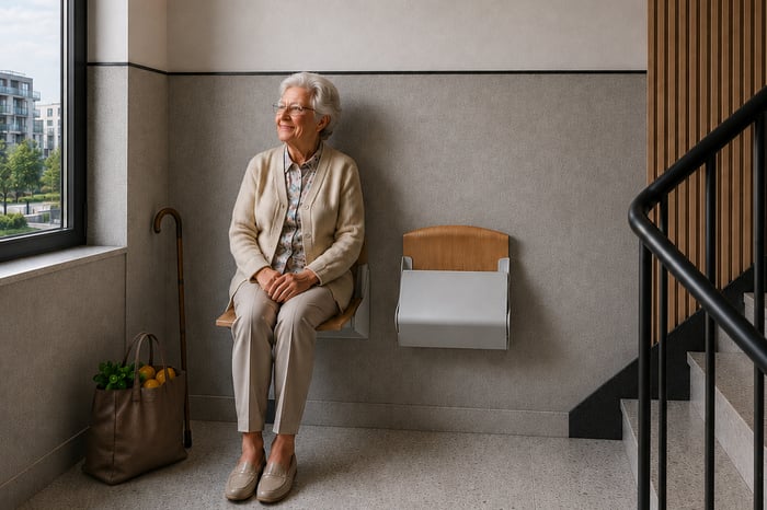 Die Klappsitze Heidelberg können in Flurbereichen installiert werden