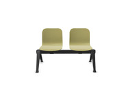 Unsere Wartebänke werden gerne in Wartebereiche gestellt