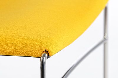 Der Polsterbezug ist langlebig und strapazierfähig