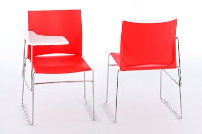 Die hochwertigen Materialien machen den Konferenzstuhl Ibiza ST unverwüstlich