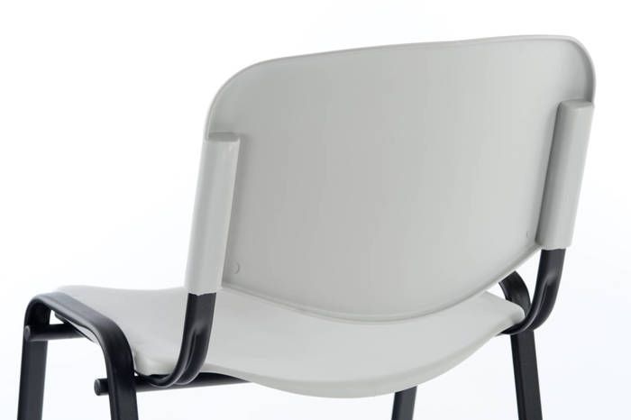 Unsere Iso-Stühle  eignen sich gut für Wartebereiche