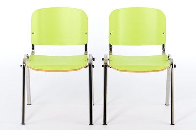 In gleicher Stuhlfarbe ergibt sichgerade bei einer großen Stuhlanzahl ein homogenes und ruhiges Gesamtbild