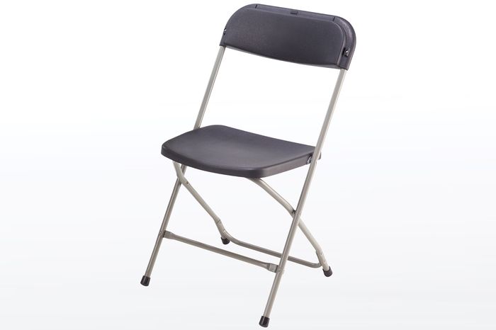 Unter den günstigen Kuba Klappstühlen befinden sich hochwertige Schutzkappen aus Kunststoff, welche für verschiedene Untergründe im In- und Outdoor Bereich geeignet sind