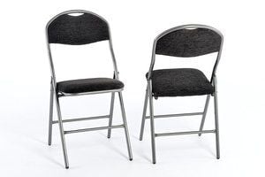 Auch optisch wirkt der Klappstuhl elegant und stilvoll