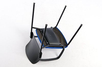 Unsere Armlehnenstühle Madrid sind sehr gut verarbeitet