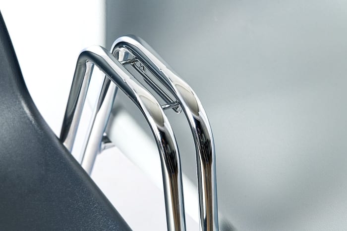 Die  Verbinder sorgen für engen und gleichmäßigen Abstand