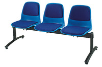 Die Mali Wartebank als 3er mit Polsterung