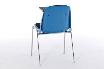 Der Mali SP RP ST ist ein robuster Sitzschalenstuhl