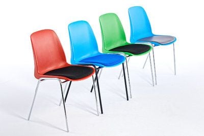 Die ergonomisch geformte Sitzschale lädt zum Verweilen ein