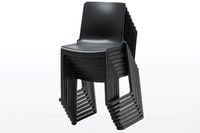 Durch seine Form sind die Stühle Melbourne sehr hoch stapelbar und dadurch absolute Platzwunder