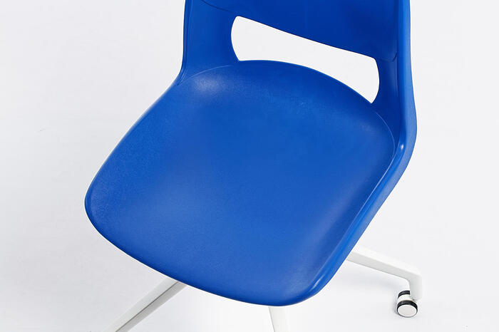 Auf der Sitzfläche sitzt man bequem
