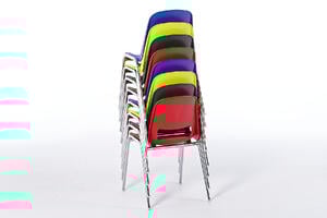 Platzsparend können die Mila KIDS bei Nichtgebrauch gestapelt werden