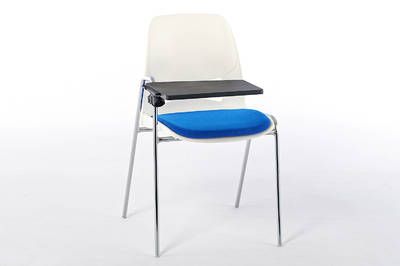 Mit Sitzpolster + Schreibtablar