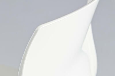 Die Rückenlehne ist ergonomisch geformt