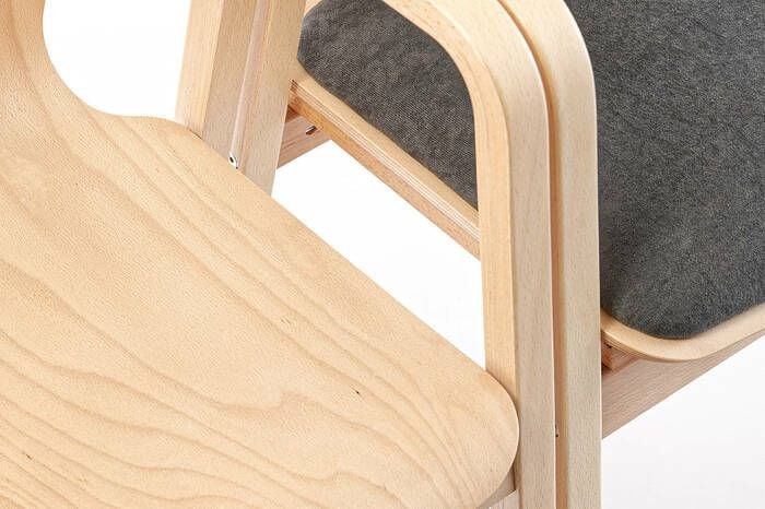 Unsere Holzstühle Oslo AL SP können mit und ohne Stuhlverbinder gewählt werden