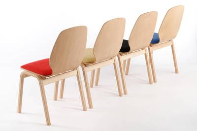 Eine gelungene Stuhlreihe zum Beispiel für Ihren Verein