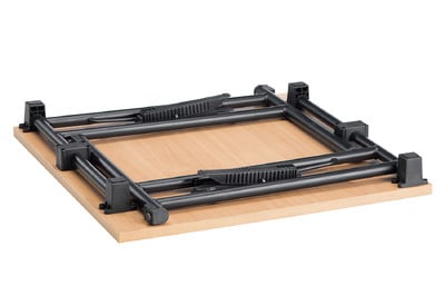 Geklappt ist der Palermo Quadrat ein Stapeltisch