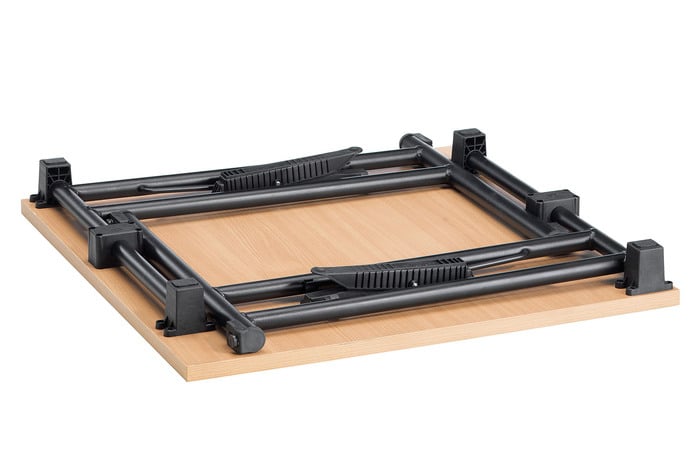 Geklappt ist der Palermo Quadrat ein Stapeltisch