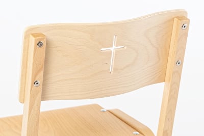Die Ausfräsung Kreuz ist hochwertig