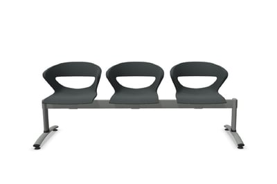 Verschiedene Traversengestelle stehen zur Auswahl