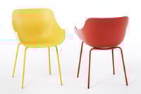 Unsere Kunststoffschalenstühle Queens sind in mehreren Farben erhältlich