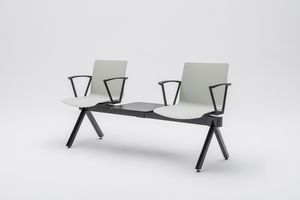 Für jede Räumlichkeit sind unsere Rhodos Bänke geeignet