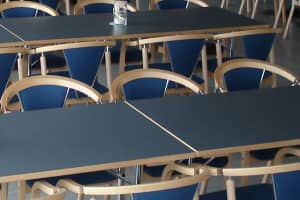 Verschiedene Laminattischoberflächen stehen zur Auswahl