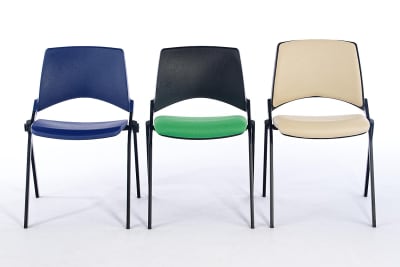 Verschiedene Farben und Modelle sind bei uns verfügbar