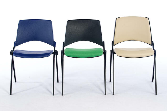 Verschiedene Farben und Modelle sind bei uns verfügbar