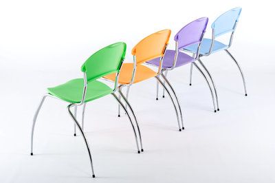 Für viele Gäste bieten diese Wartezimmer Stühle eine ideale Sitzgelegenheit