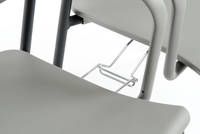 Optional können integrierte Reihenverbindungen unter der Sitzfläche angebracht werden