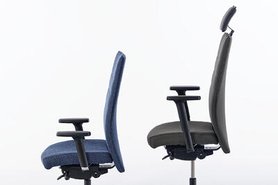 Auf der gepolsterten Sitzfläche sitzt man bequem