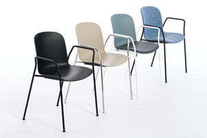 Alle Stühle der Familie Adria lassen sich kombinieren