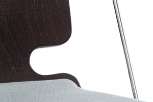 Die gebogene Sitzfläche ist besonders bequem