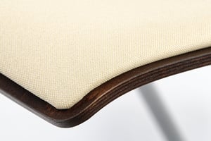 Polsterung und Sitzschale geben ein hochwertiges Bild