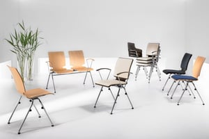 Verschiedene Stuhlvarianten unserer Alabama Stühle lassen sich hervorragend kombinieren