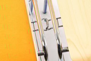 Die ausziehbaren Stuhlverbinder sind bei Bedarf schnell einsatzbereit