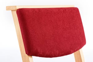 Auch die Rückenlehne verfügt über eine gute Rückenpolsterung