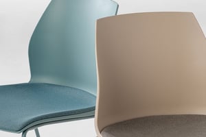 Die Berlin SP Schalenstühle mit Sitzpolster