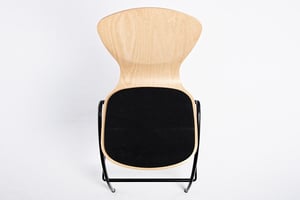 In der Draufsicht ist die ergonomische Rückenlehne gut zu erkennen In der Draufsicht ist die ergonomische Rückenlehne gut zu erkennen